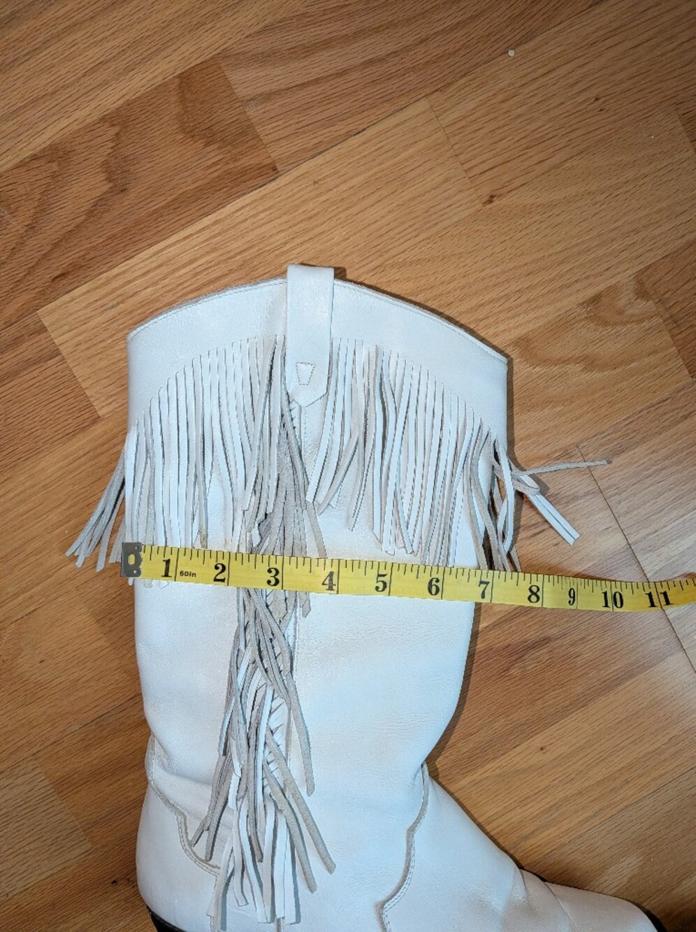 dingo White Fringe Western Heeled Boots - Picture 8 of 14